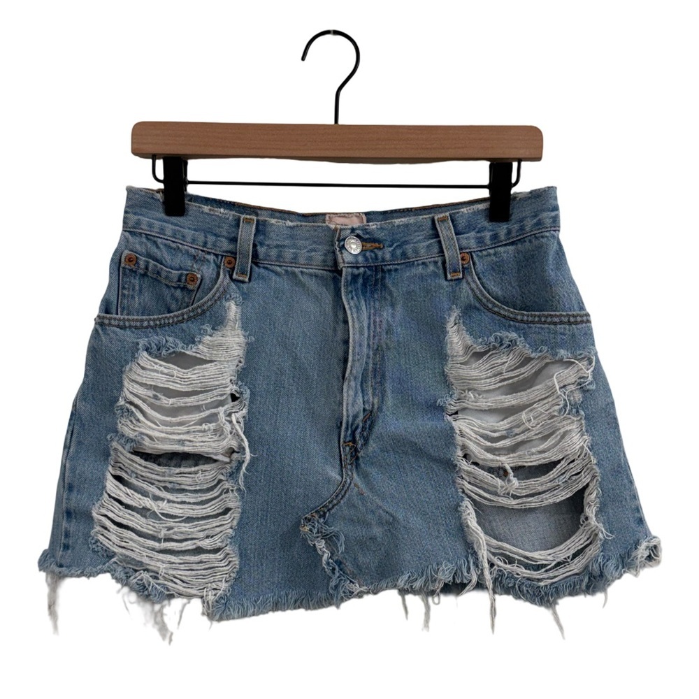 Stylish Distressed Denim Mini Skirt